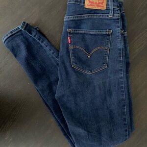 Levi's High Rise Skinny Jeans